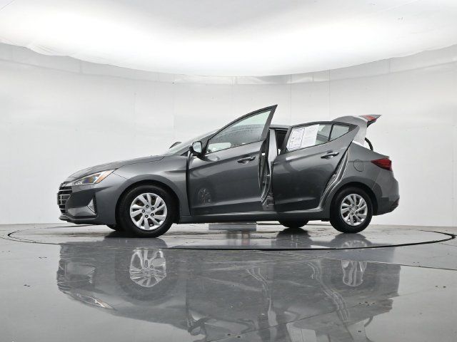 Used 2019 Hyundai Elantra SE FWD image 54