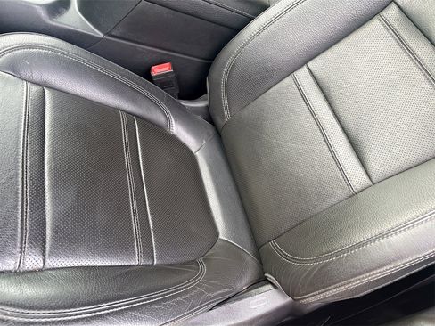 Used 2022 GMC Sierra 2500 Denali w/ Denali Black Diamond Edition image 19