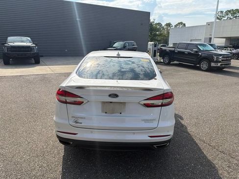 Used 2019 Ford Fusion Titanium FWD image 6