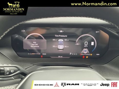 New 2026 Jeep Cherokee Overland AWD/4WD image 9