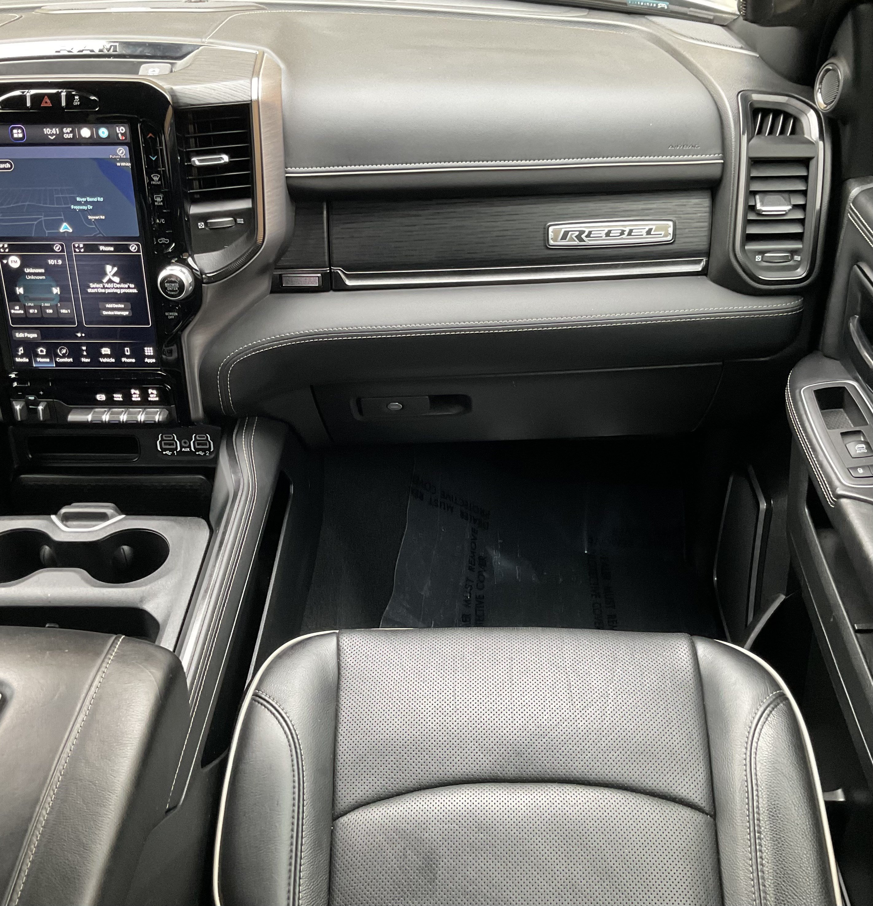 Used 2024 RAM 2500 Rebel w/ Towing Technology Group AWD/4WD image 27