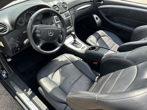 Used 2008 Mercedes-Benz CLK 63 AMG Cabriolet image 10