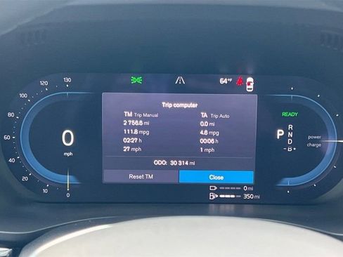 Certified 2024 Volvo XC60 T8 Ultimate w/ Protection Package Premier image 26