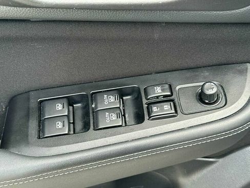 Used 2015 Subaru Legacy 2.5i Premium AWD/4WD image 13
