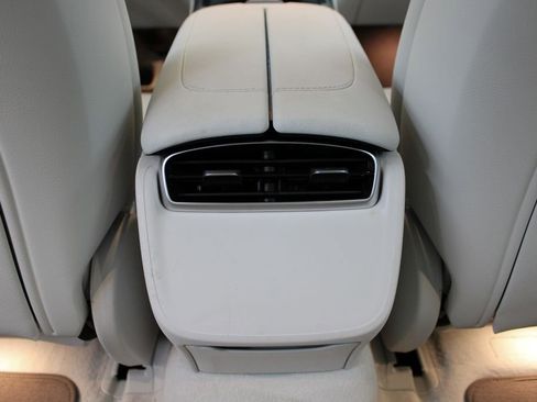 Used 2025 Mercedes-Benz EQE 350+ 4MATIC Sedan image 27