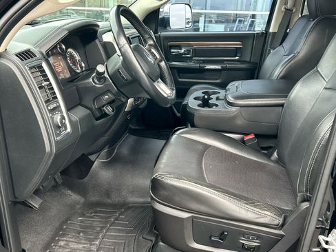 Used 2015 RAM 1500 Laramie w/ Convenience Group image 27