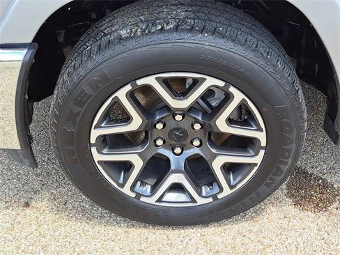 Used 2025 RAM 1500 Laramie image 9