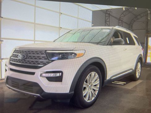 Used 2020 Ford Explorer Limited RWD image 18