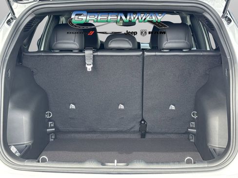 New 2026 Jeep Compass Latitude image 8