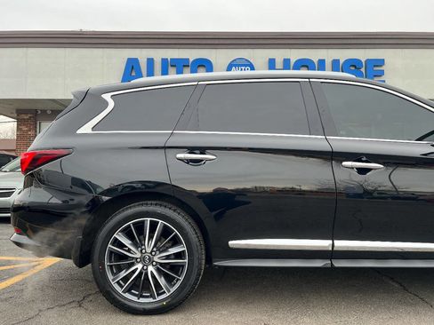 Used 2018 INFINITI QX60 Base AWD 4dr SUV w/ Premium Plus Package image 35