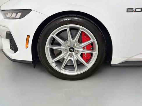 Used 2024 Ford Mustang GT Premium RWD image 29