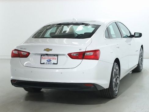 Used 2024 Chevrolet Malibu LT image 46