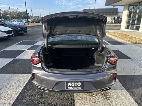 Used 2023 Acura TLX image 5