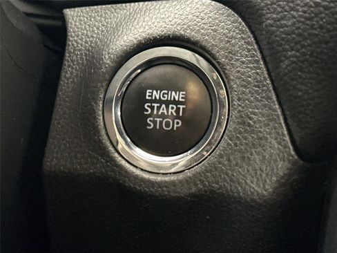 Certified 2025 Toyota RAV4 XLE FWD image 21