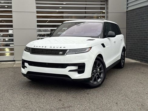 Used 2023 Land Rover Range Rover Sport SE image 1