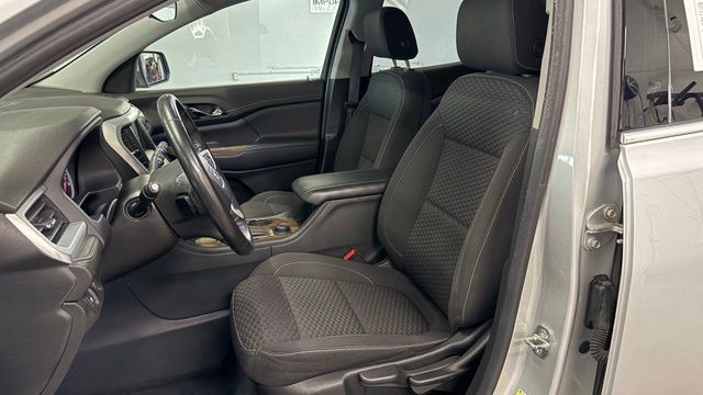 Used 2019 GMC Acadia SLE AWD/4WD image 18