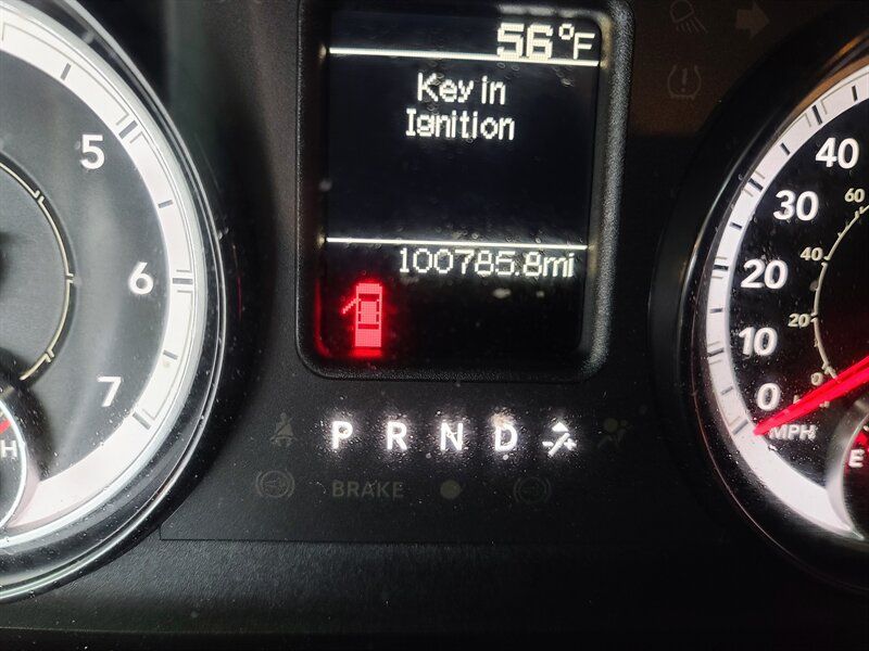 Used 2017 RAM 1500 Express AWD/4WD image 22