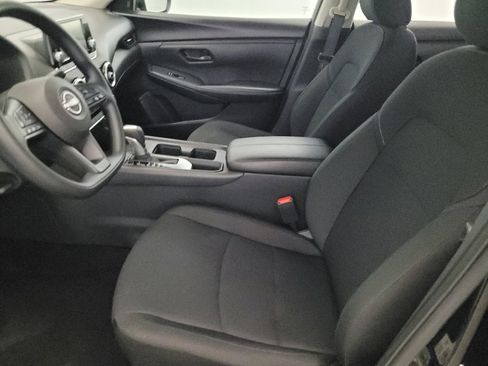 Used 2025 Nissan Sentra S FWD image 17