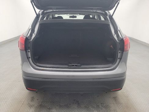 Used 2019 Nissan Rogue Sport S image 29