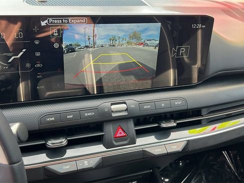 New 2025 Kia K4 GT-Line image 16