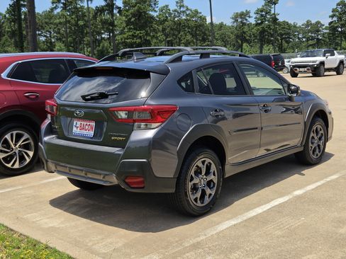 Used 2022 Subaru Crosstrek 2.5i Sport w/ Moonroof Package AWD/4WD image 4