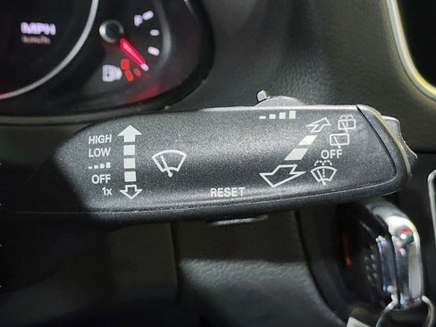 Used 2013 Audi Q5 2.0T Premium w/ Convenience Pkg image 15