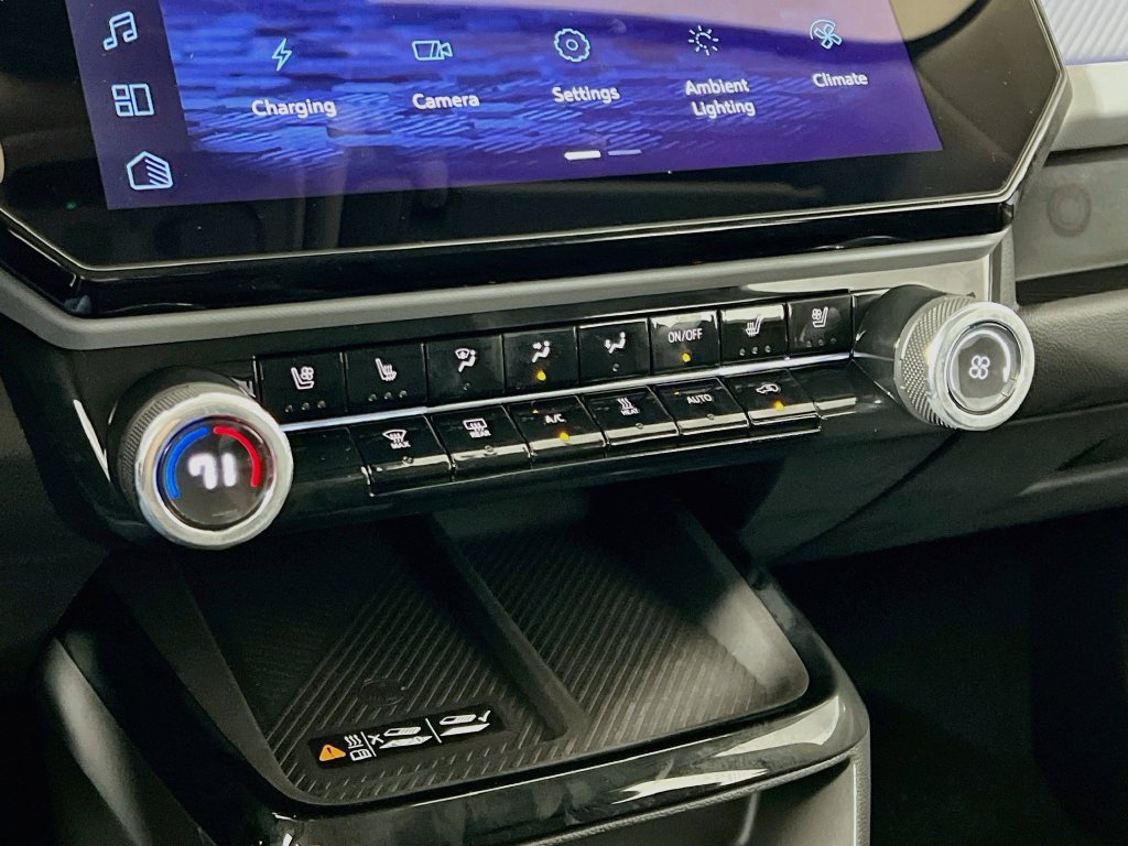 New 2027 Chevrolet Bolt LT w/ Super Cruise Package FWD image 16