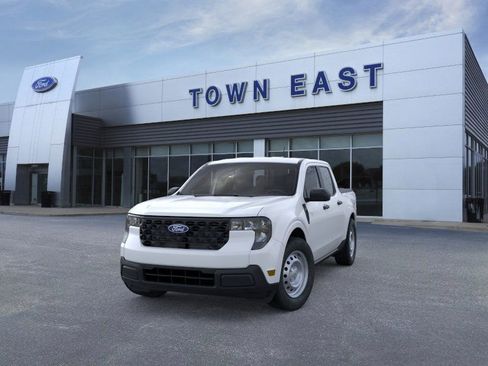 New 2025 Ford Maverick XL image 2