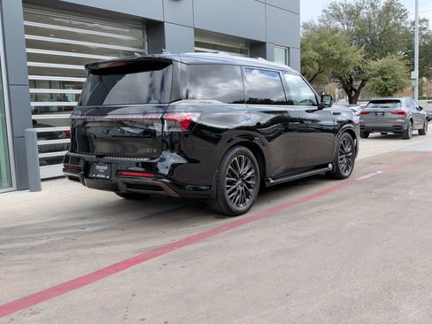 Used 2025 INFINITI QX80 Autograph w/ Autograph Exterior Package image 10