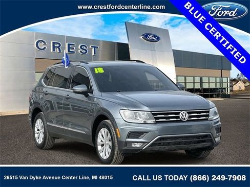 Used 2018 Volkswagen Tiguan SE w/ Panoramic Sunroof Package image 1