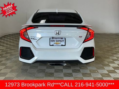 Used 2018 Honda Civic Si image 2