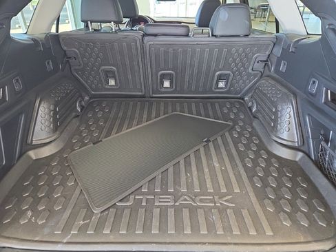 Used 2022 Subaru Outback Onyx Edition XT w/ Popular Package #2 image 15