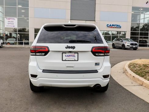 Used 2020 Jeep Grand Cherokee Altitude image 15