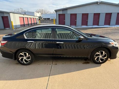 Used 2016 Honda Accord LX image 6