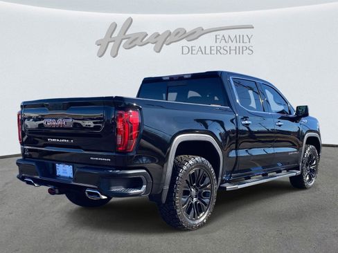 Used 2020 GMC Sierra 1500 Denali w/ Denali Premium Package image 3