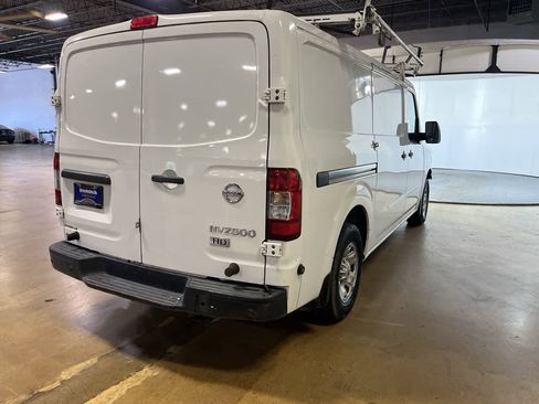 Used 2016 Nissan NV 2500 SV RWD image 8