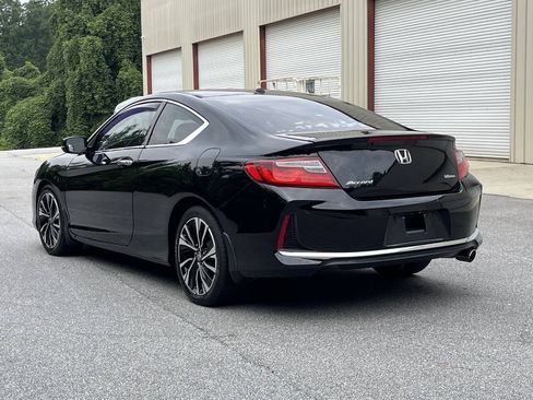 Used 2017 Honda Accord EX-L image 4