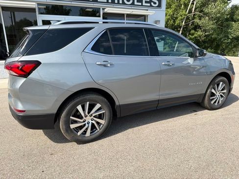 Certified 2024 Chevrolet Equinox Premier AWD/4WD image 3