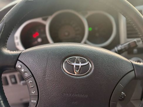 Used 2003 Toyota 4Runner Sport AWD/4WD image 33