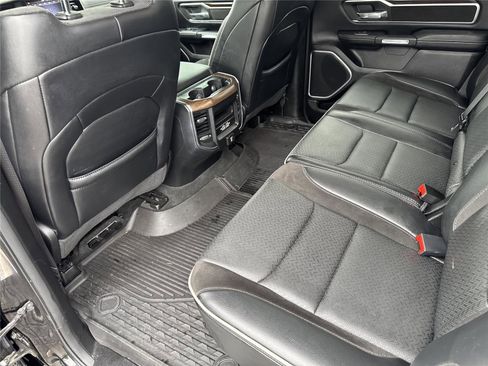 Used 2021 RAM 1500 Laramie AWD/4WD image 30
