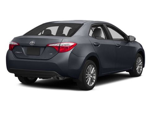 Used 2014 Toyota Corolla LE FWD image 2