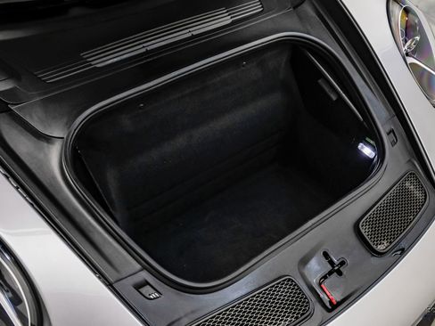 Used 2023 Porsche 911 GT3 RWD image 98