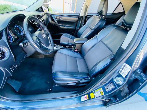 Used 2017 Toyota Corolla SE w/ Carpet Mat Package (TMS) FWD image 16