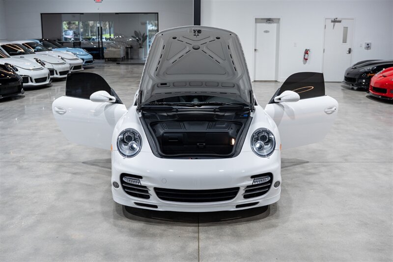 Used 2013 Porsche 911 Turbo S AWD/4WD image 37