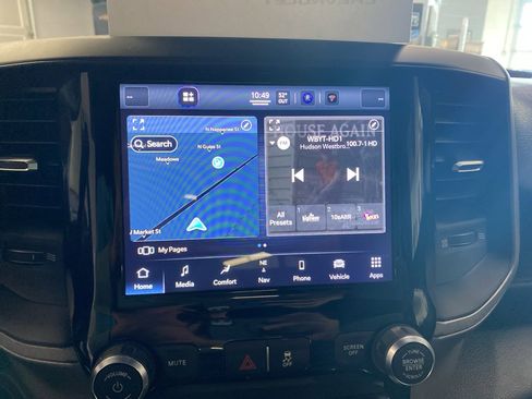 Used 2022 RAM 3500 Tradesman image 23