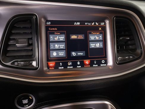 Used 2019 Dodge Challenger R/T Scat Pack w/ Shaker Package image 7