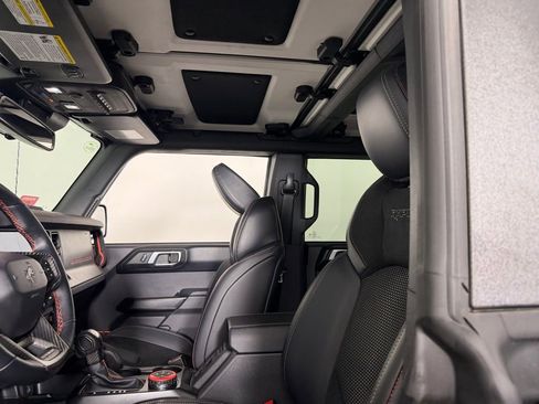 Used 2025 Ford Bronco Raptor AWD/4WD image 25