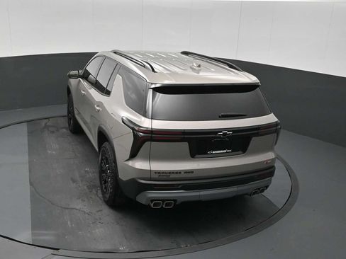 Used 2026 Chevrolet Traverse Z71 w/ Driver Confidence Package AWD/4WD image 11