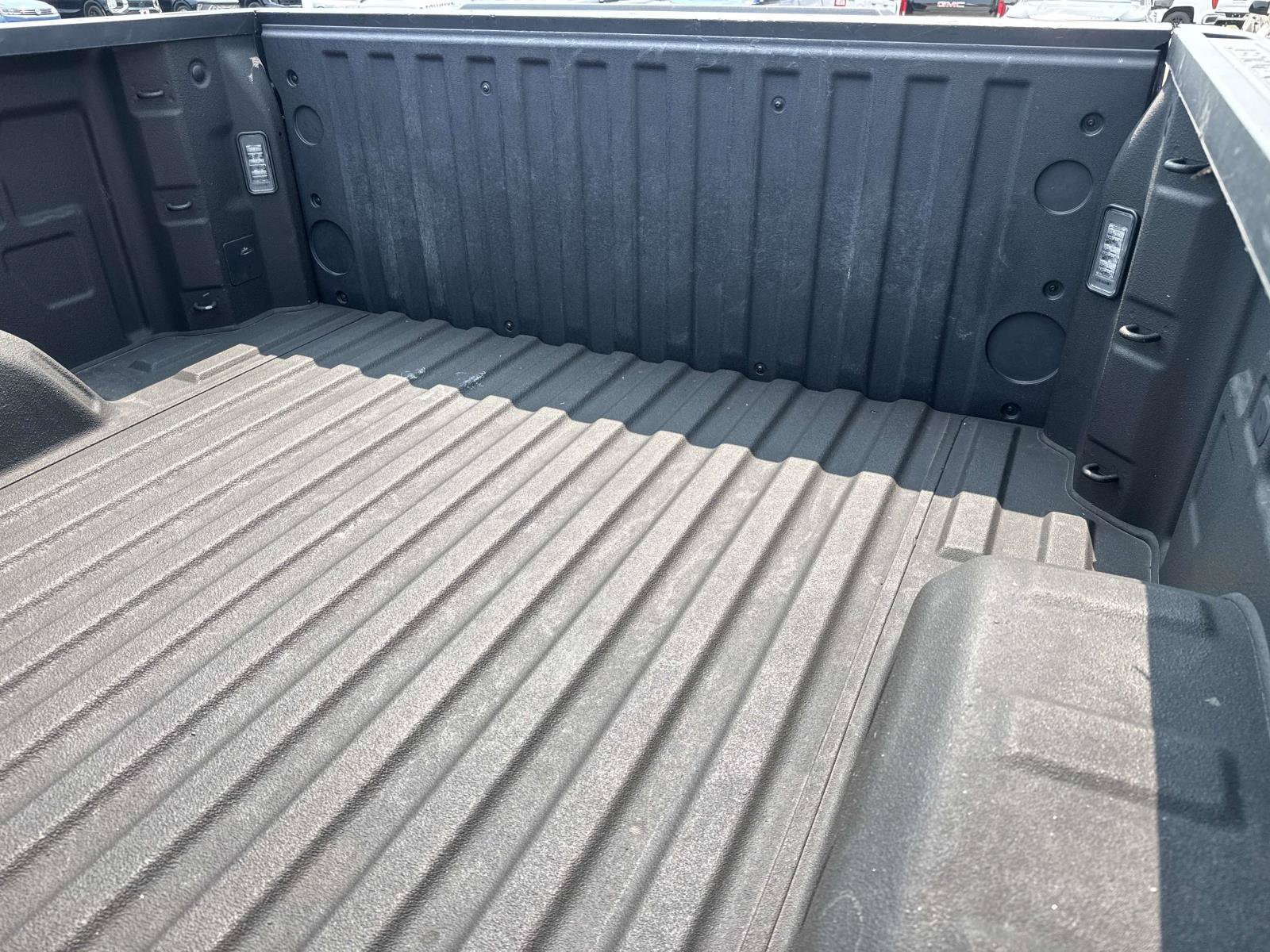 Used 2021 Chevrolet Silverado 1500 LT Trail Boss AWD/4WD image 13