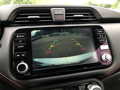 Certified 2025 Nissan Versa SR w/ Trunk Package image 23